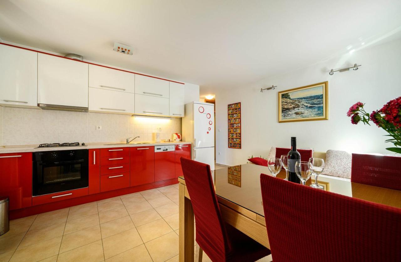 Apartments Vala Zaboric - With Boat Mooring 外观 照片